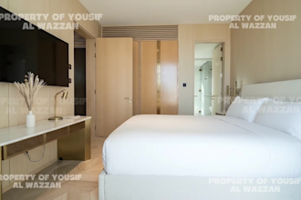 create an ai real estate walkthrough video