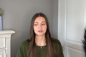 female video review ugc reviews testimonial female spokesperson actor