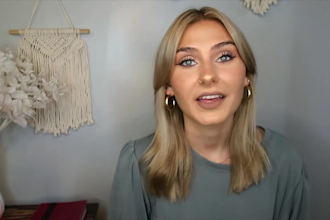 english spokesperson female spokesperson selfie spokesperson testimonial review