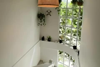 do interior design for airbnb