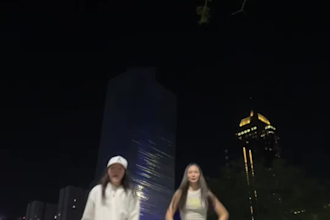 do viral tiktok dance, challenge dance, video dance, group video, twerk dancer