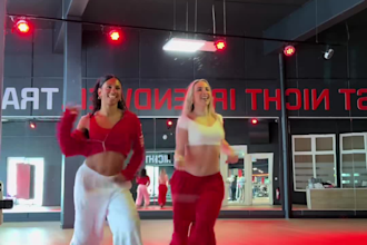 do viral tiktok dance video, group dance challenge, tiktok choreography dance