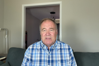 create a ugc selfie style video with my cell phone
