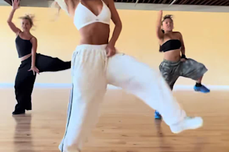 create tiktok dance choreography dance video twerk dance for your song