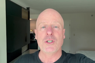 be male spokesperson ugc video testimonial video spokesperson product review