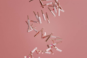create realistic 3d cosmetic product design, cosmetic product design, 3d mockup