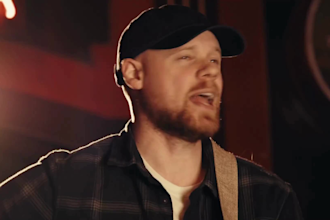 be your modern country music singer, vocalist and guitarist