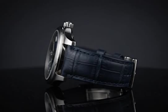 create realistic 3d watch animation to showcase your timepiece