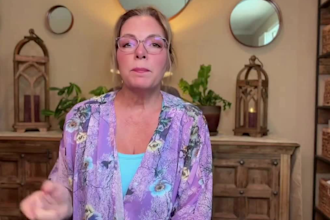 spokesperson female spokesperson testimonial video spokesperson video human ugc