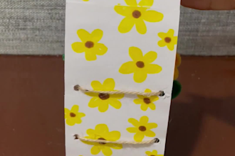 create unique handmade pipe cleaner flowers and bouquets