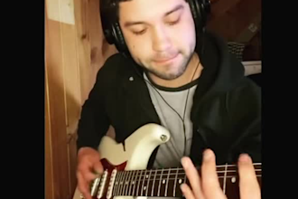 play creative guitar solos for you