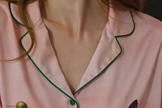 create ai clothing model videos, apparel ads for ecommer