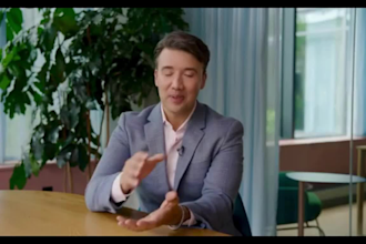 spokesperson male ugc testimonial video spokeperson that increases product trust