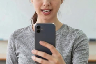 create a german ai spokesperson video for your business, product or brands