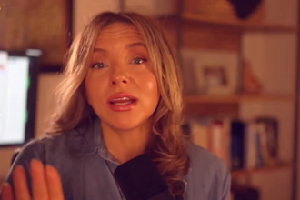 do a testimonial spokesperson video review french spokesperson ai ugc video