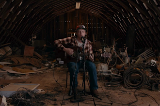 sing modern country and western country rock vocals
