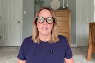 create authentic female ugc creator testimonial product review spokesperson