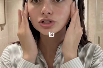 produce ai ugc video ads and ai spokesperson videos using heygen and synthesis