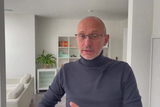 create a male product demonstration and testimonial video