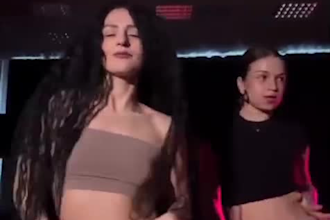 do tik tok dance, challenge video dance, viral video dance