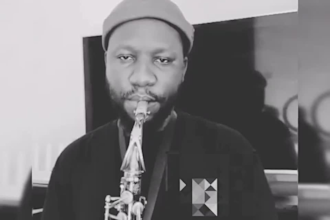 play professional saxophone on your music
