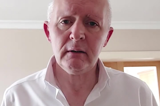 be your male spokesperson video presenter script to video testimonial reviews