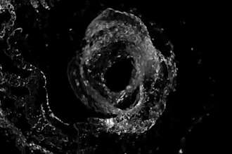 create cinematic liquid splash animation for product ads and commercials