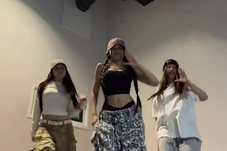 create tiktok dance video tik tok video dance group dance viral dance vide0