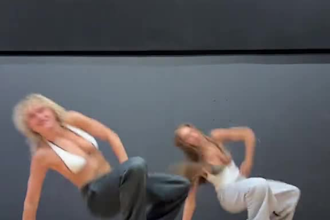 do viral tiktok dance, tik tok, music dance video, twerk video, choreography