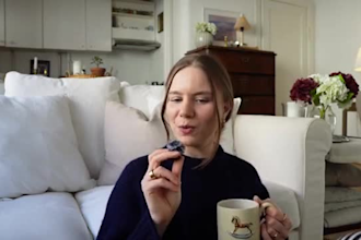 be your english female ugc creator, spokesperson, or testimonial actor
