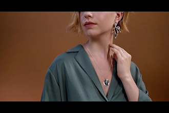 do aesthetic jewelry video editing for ads and reels