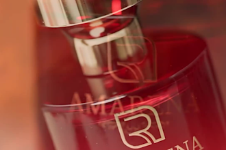 create 4k cinematic ai perfume commercial video 3d perfume bottle animation ads