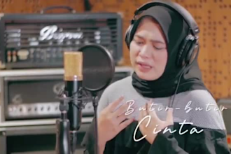 be your female singer, female custom song, arabic singer, songwriter