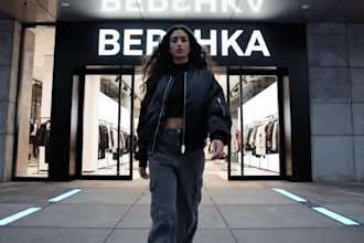 create an ai generated fashion runway video