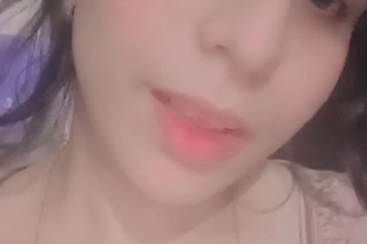 professional ugc spokesperson video ad for tiktok instagram
