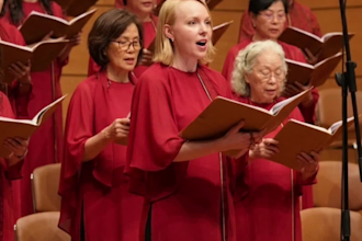 sing classical soprano, lullabies and soft vocals
