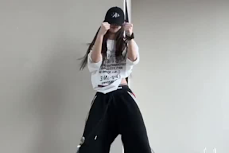 create tiktok dance video tik tok vide0 dance group dance challenge dance vide0