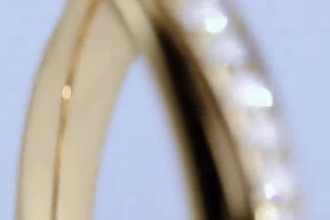 create ai jewelry product video ads for your jewelry brand