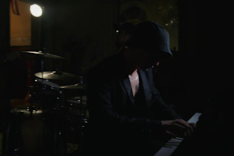 play your piano bossa and latin jazz