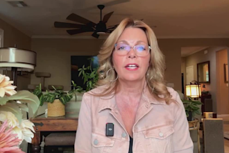 spokesperson female spokesperson video spokesperson ugc video review actor