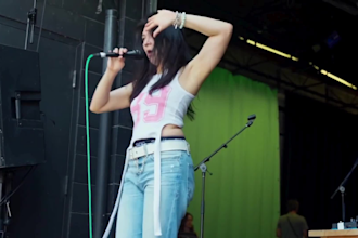 sing captivating female vocals for hyperpop and alternative pop