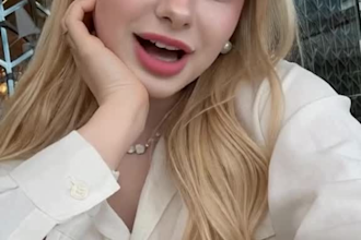 create natural selfie style spokesperson ugc videos