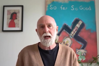 be senior man  male spokesperson for ugc video ads, product reviews