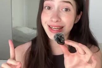 create a ugc video for tiktok or instagram in spanish or english