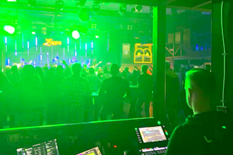 your professional foh sound engineer for live shows and events