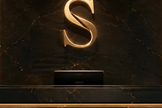 make luxury restaurant interior design