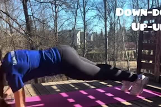 do personalized workout plans with video demonstrations
