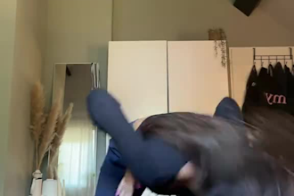 perform afrobeat and trending tiktok dances