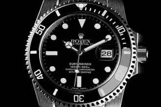 create realistic 3d watch animation