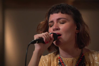 sing bossa nova and brazilian vocals